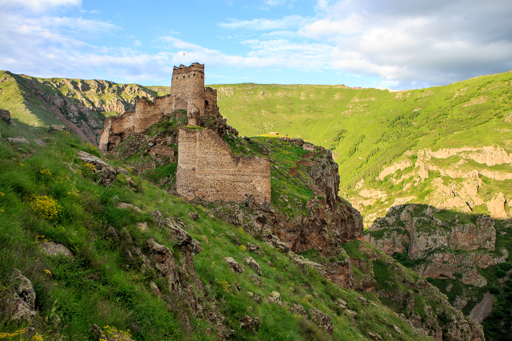 Şeytan Kalesi